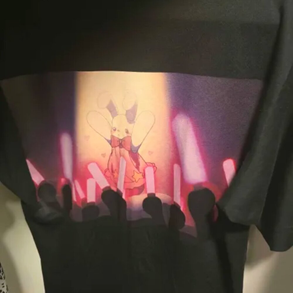 Unisex Black Uniqlo x Oshi No Ko Anime T-shirt NWT Size Small Yaosobi